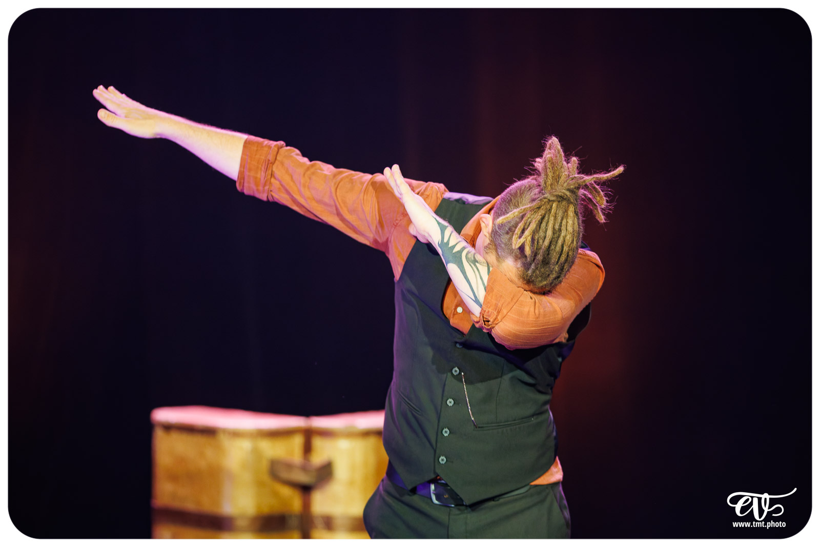 VIVI (CIE VIBRATION VISUELLE)